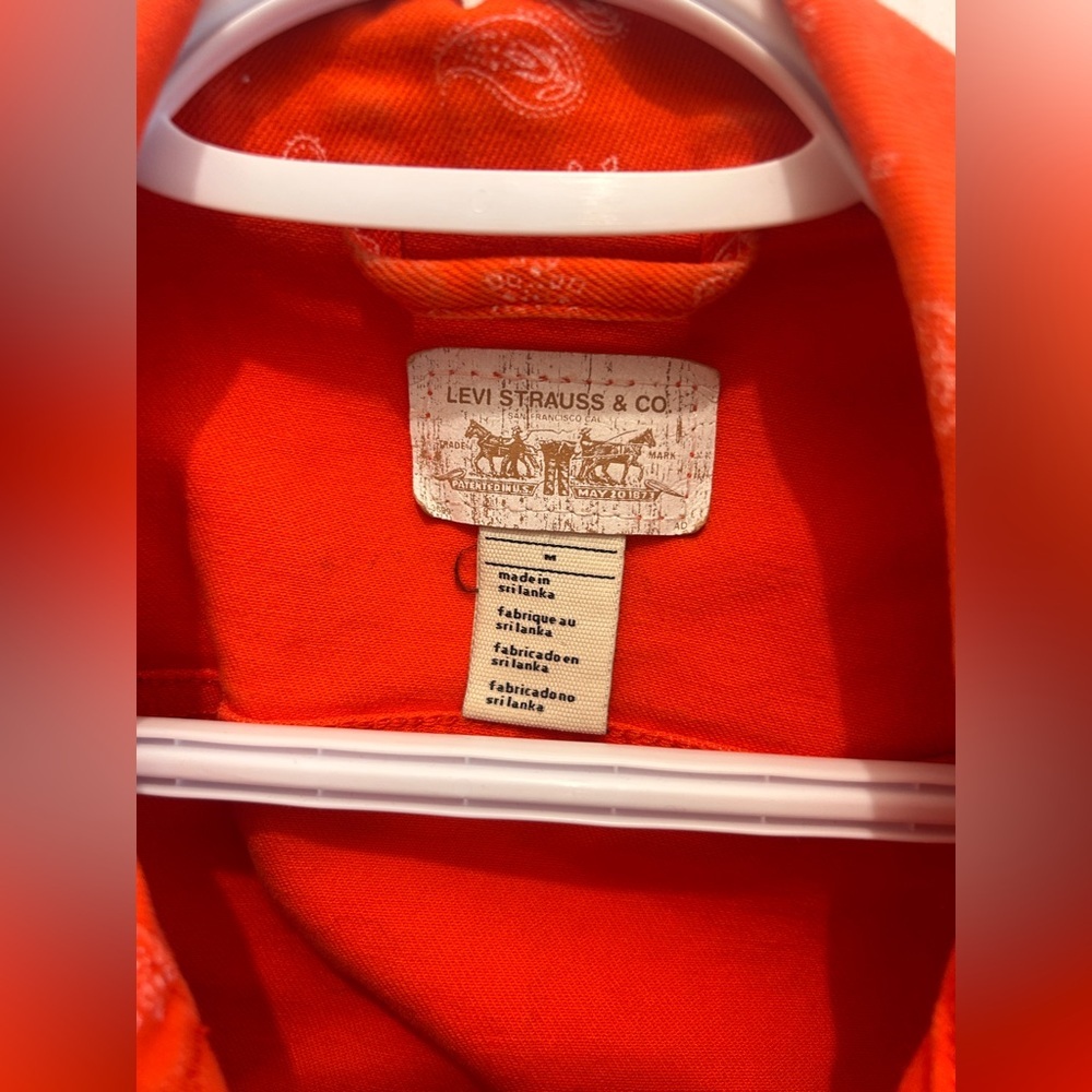 Levi’s Vest • size medium - Picture 5 of 11